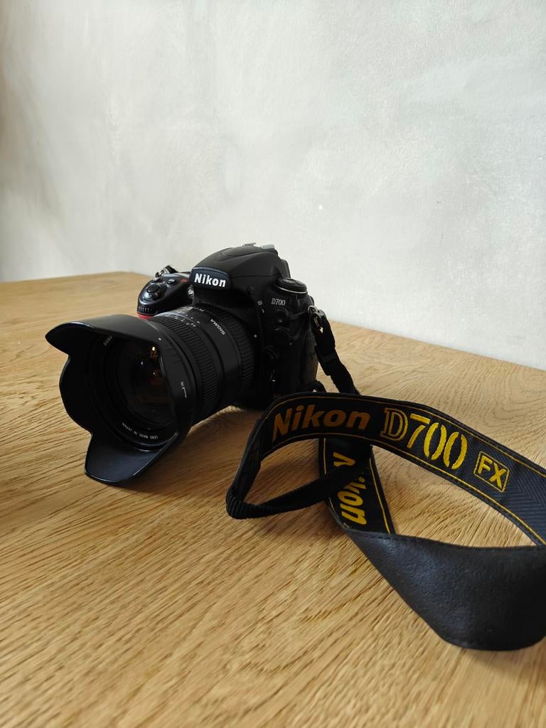 Complete Nikon D700 Full-Frame Set – 4 Lenzen & flitser, Ophalen, Gebruikt, Spiegelreflex, Nikon