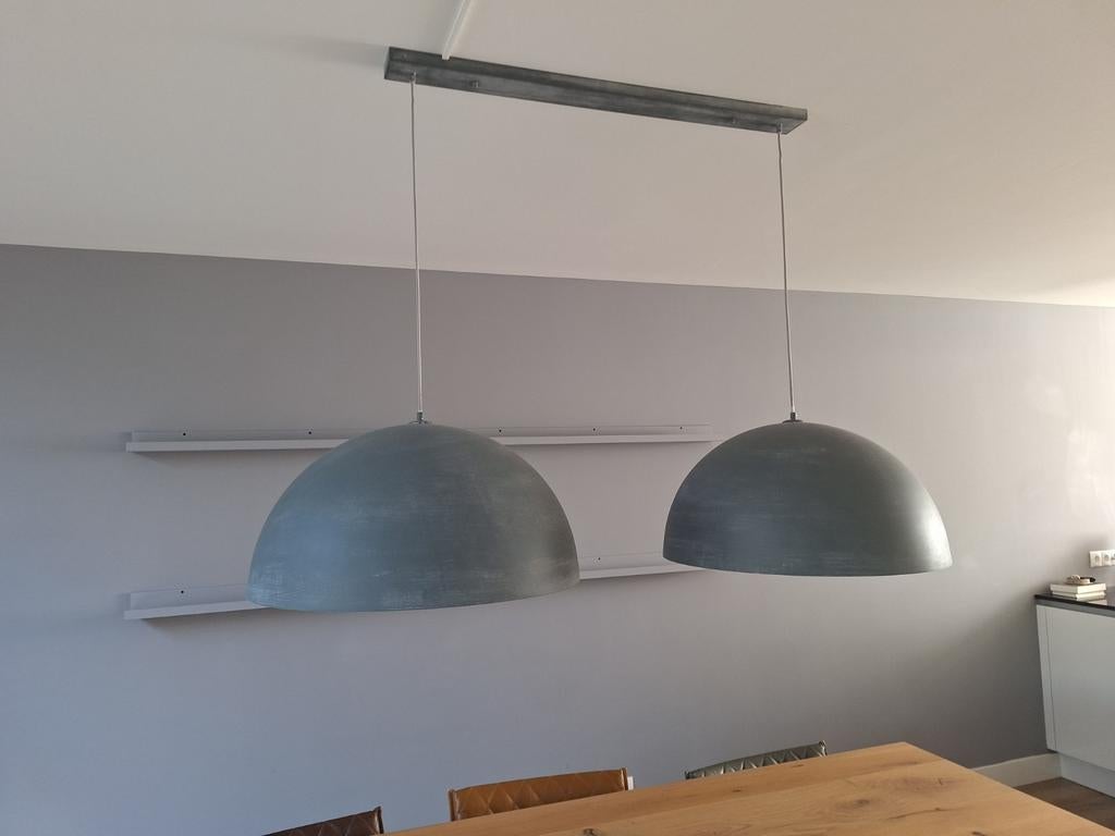 Reefs Hanglamp met Twee Kappen - Grijs, 120 cm Breed, Huis en Inrichting, Lampen | Hanglampen, Ophalen, Gebruikt, Modern, Industrieel