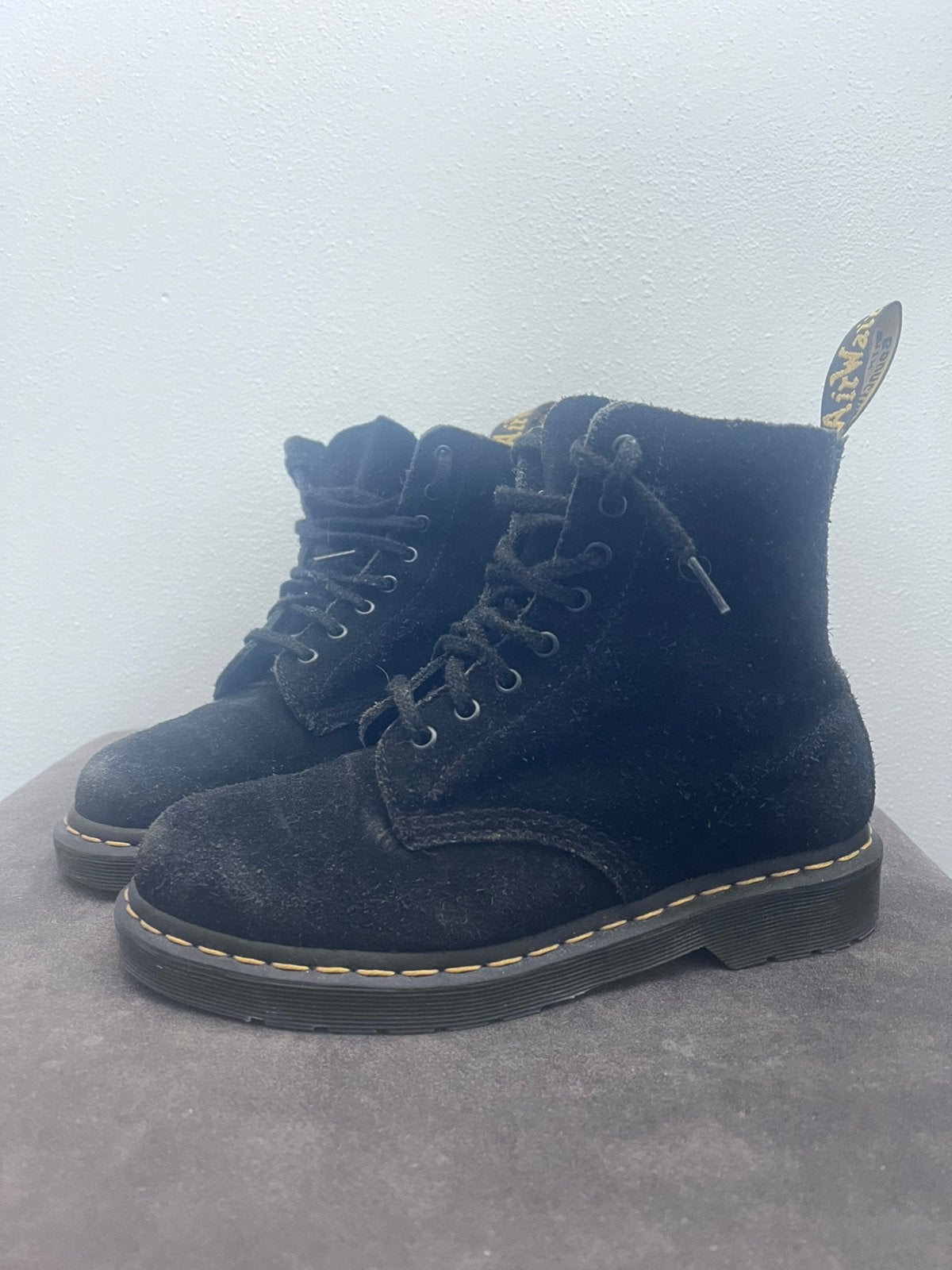 Dr Martens, Ophalen of Verzenden, Zo goed als nieuw, Zwart