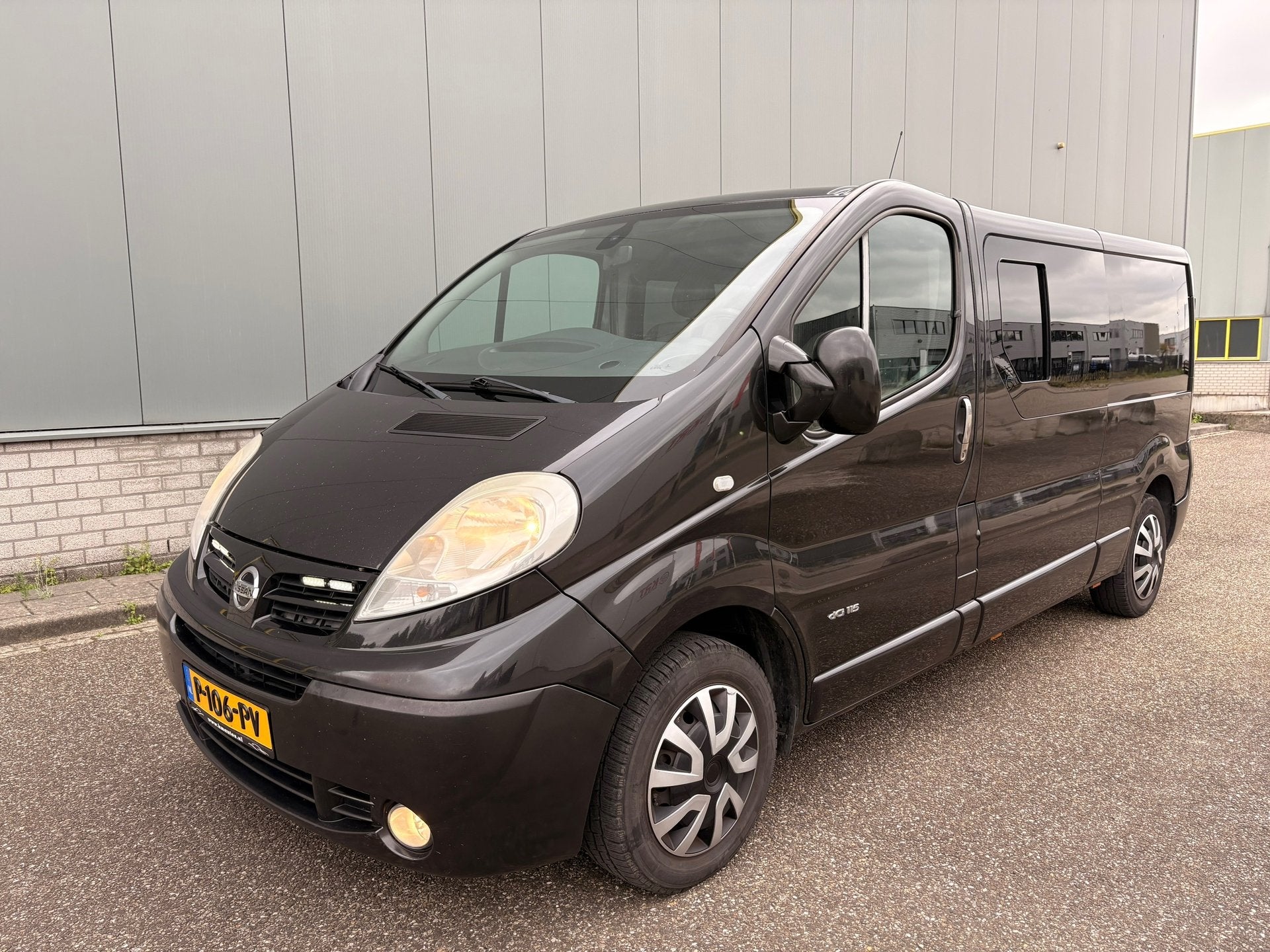 Nissan PRIMASTAR L2 H1 Buscamper 5-Zitplaatsen, Caravans en Kamperen, Campers, Overige merken, KM Kampeerbussen, Tot en met 2