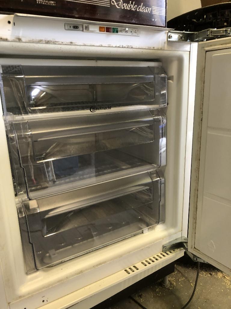 vriezer inbouw, Minder dan 85 cm, Minder dan 60 cm, Zo goed als nieuw, Inbouw
