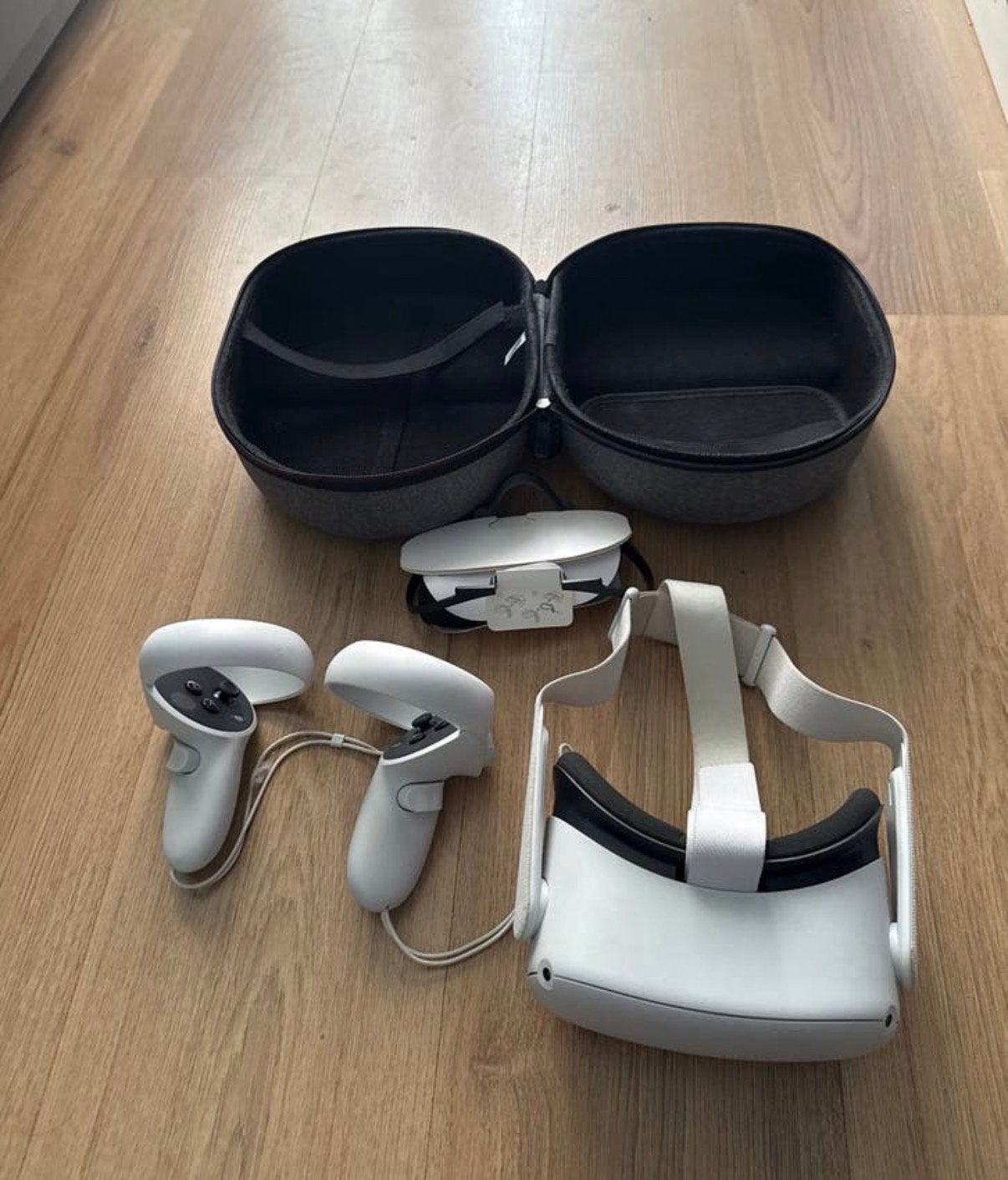 Oculus VR-bril - Zo goed als nieuw, Ophalen of Verzenden, Zo goed als nieuw, VR-bril, Overige platformen