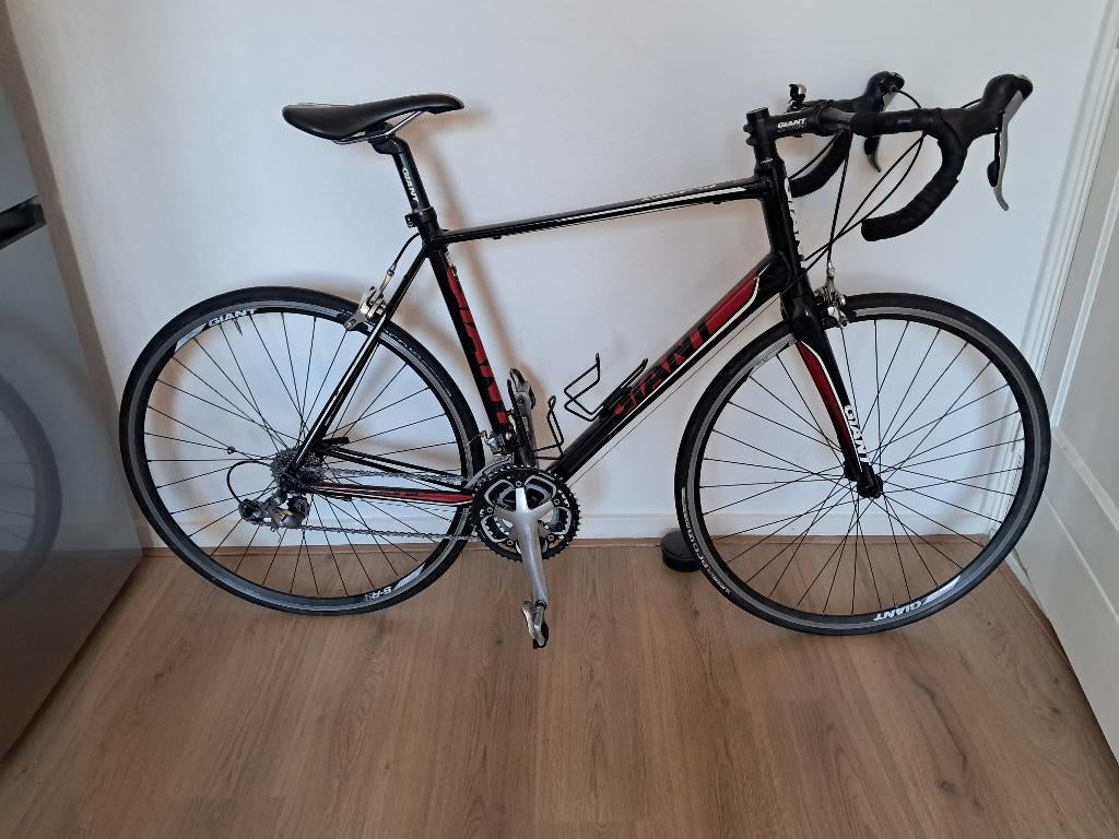 Giant Defy 2 Racefiets, Fietsen en Brommers, Fietsen | Racefietsen, Ophalen, Gebruikt, Heren, Aluminium