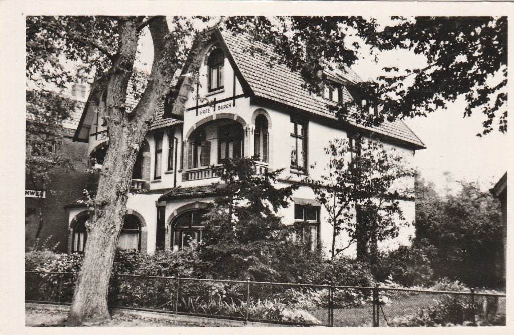 bergen- huize breeburgh, Ophalen of Verzenden, Voor 1920, Noord-Holland