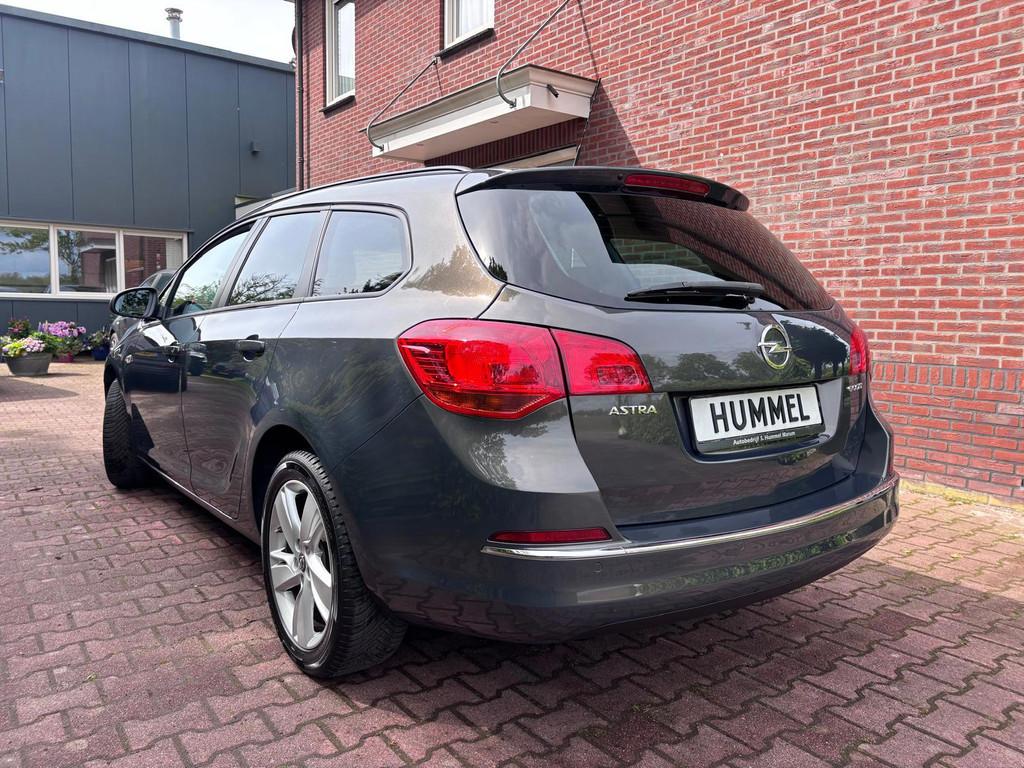 Opel Astra Sports Tourer 1.4 Edition, Auto's, Opel, Voorwielaandrijving, Stof, Gebruikt, 4 cilinders