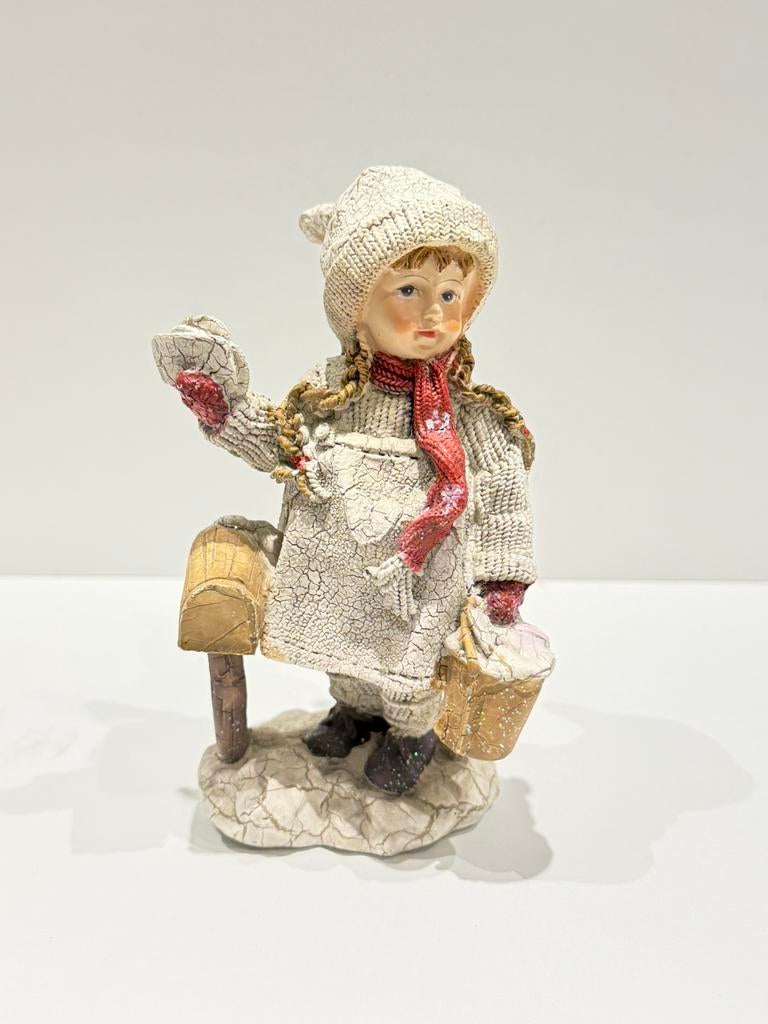 Kerst - Girl With Letters, Diversen, Kerst, Verzenden