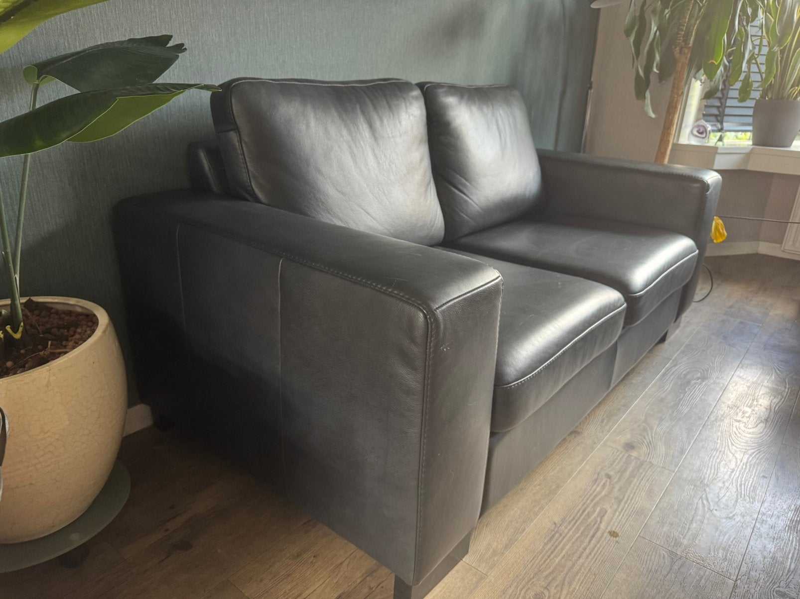 Compacte bank, kwaliteits leer, 3 jaar oud, Ophalen, Zo goed als nieuw, Leer