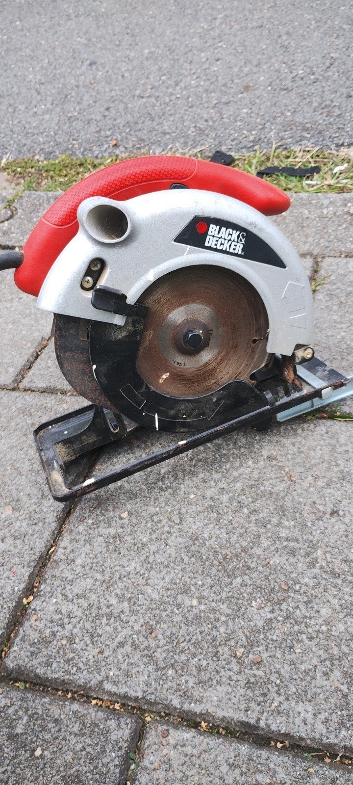 Black & Decker Cirkelzaag CD601 - 1100W, 55mm zaagdiepte, Doe-het-zelf en Verbouw, Gebruikt, Cirkelzaag, Verzenden, 600 tot 1200 watt
