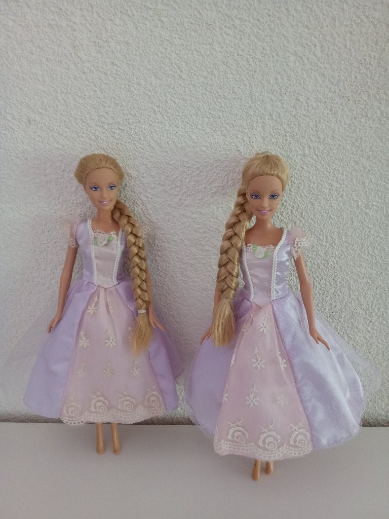 2 x RAPUNZEL uit de film Barbie als Rapunzel (Tea Party), Ophalen of Verzenden, Gebruikt, Pop