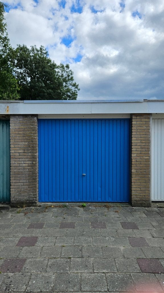 Garagebox te huur Stadskanaal, Ophalen, Zo goed als nieuw