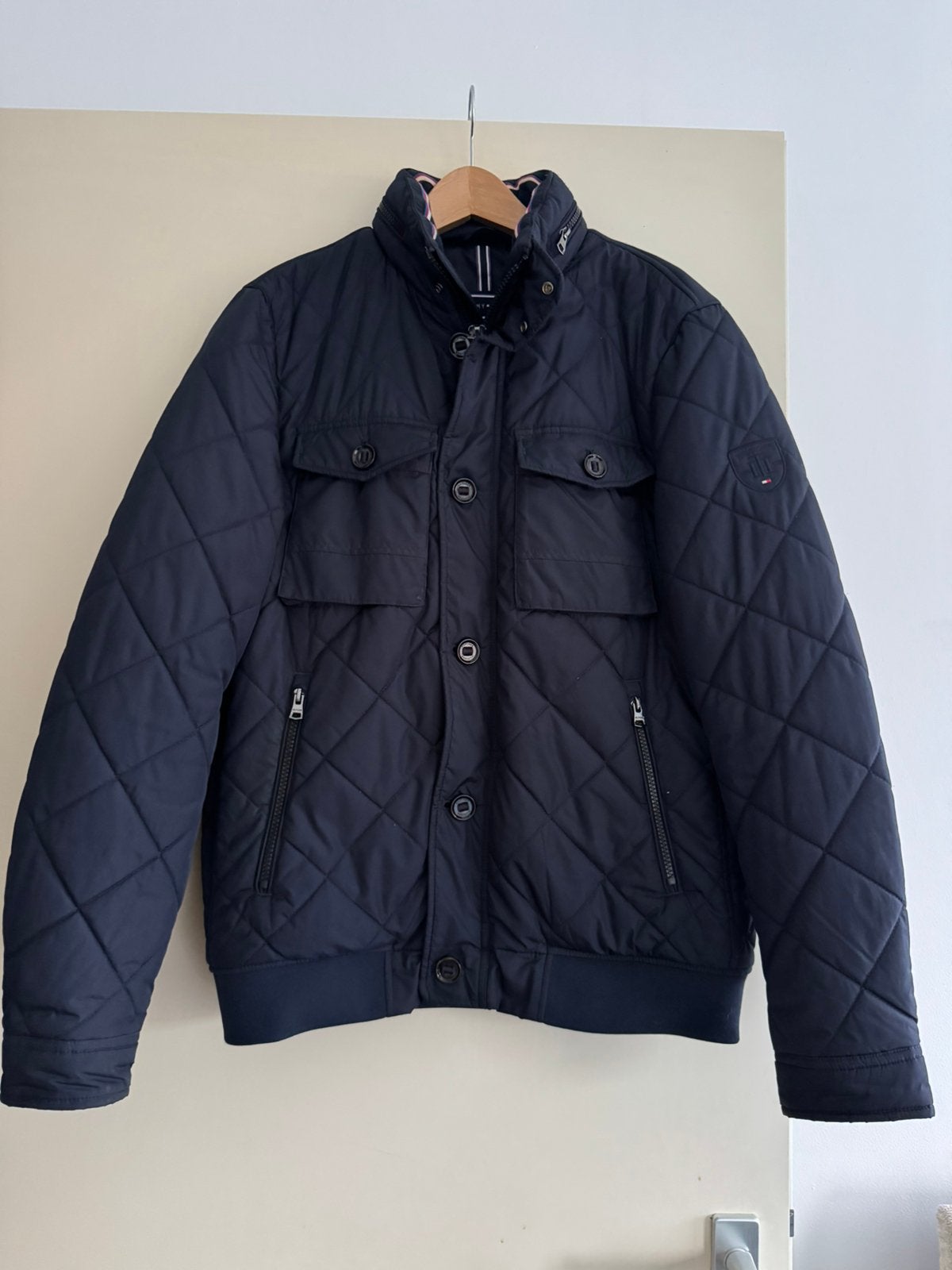 Prachtige Tommy Hilfiger winterjas M, Ophalen of Verzenden, Zo goed als nieuw, Blauw