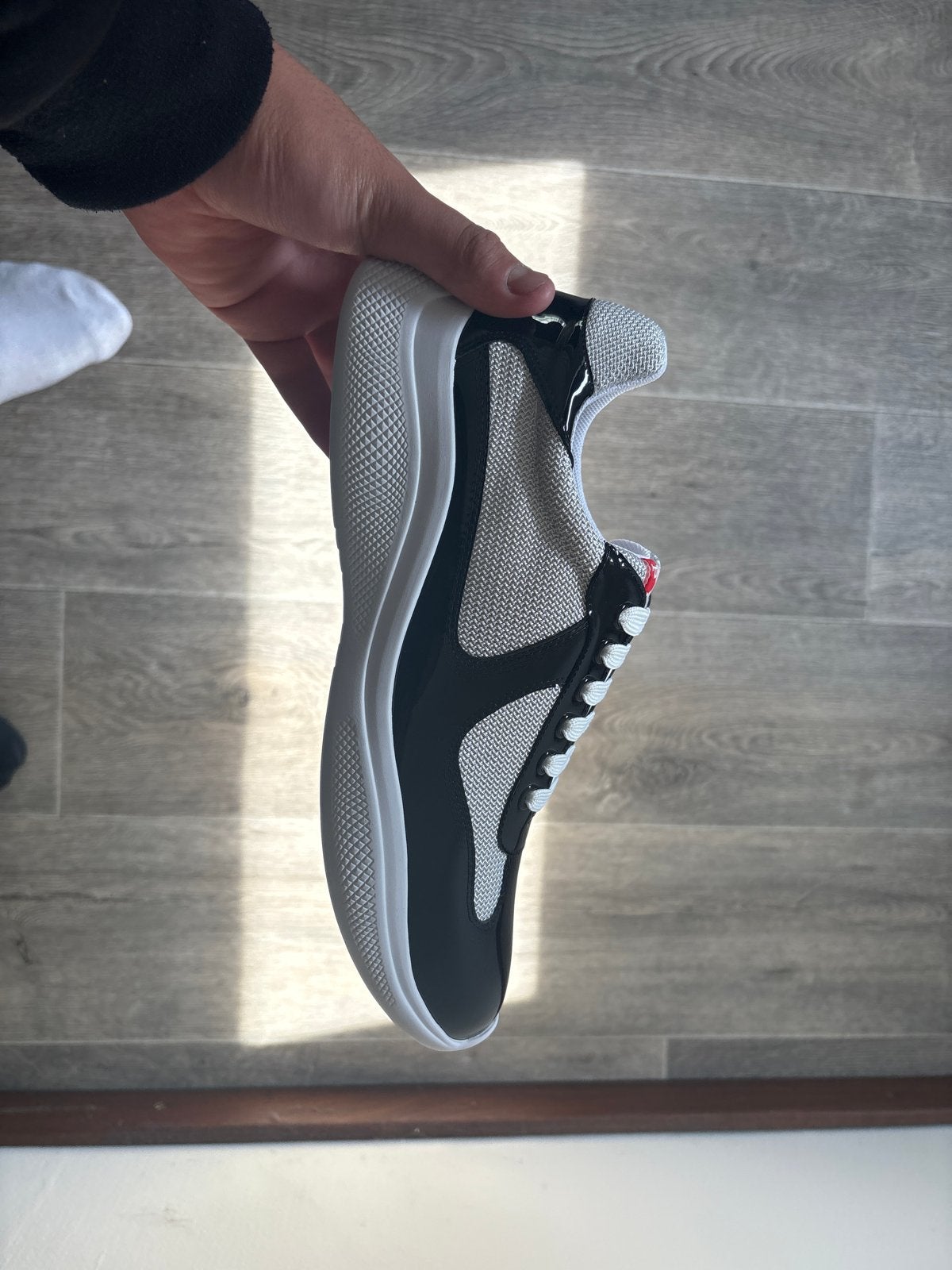 Prada Sneakers Zwart/Wit - Nieuw in doos, Ophalen, Nieuw, Zwart, Sneakers of Gympen