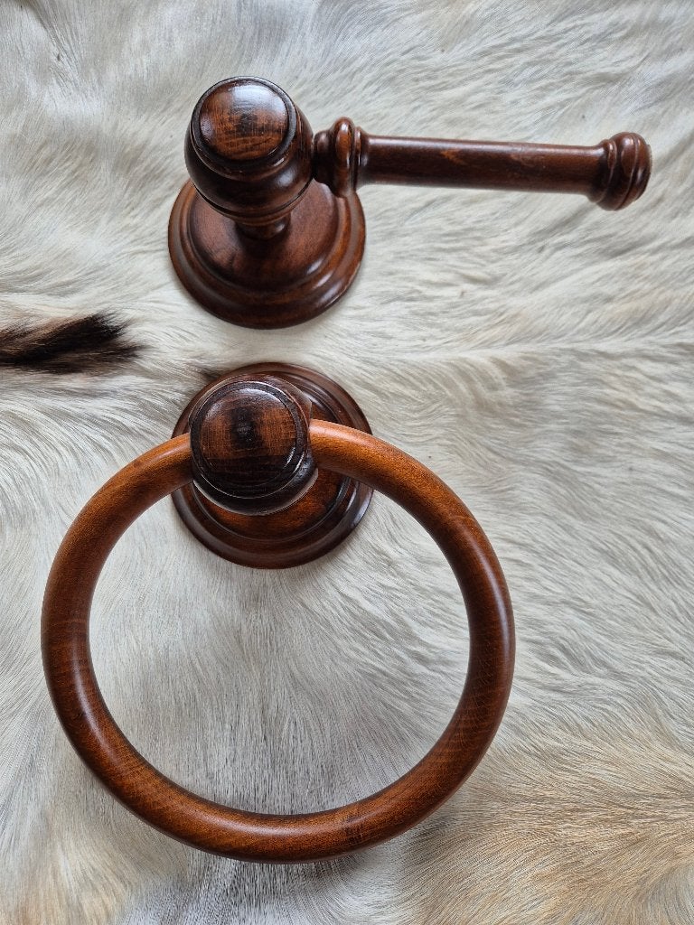 Houten wc-rolhouder en grote handdoekring, Ophalen of Verzenden, Zo goed als nieuw, Bruin