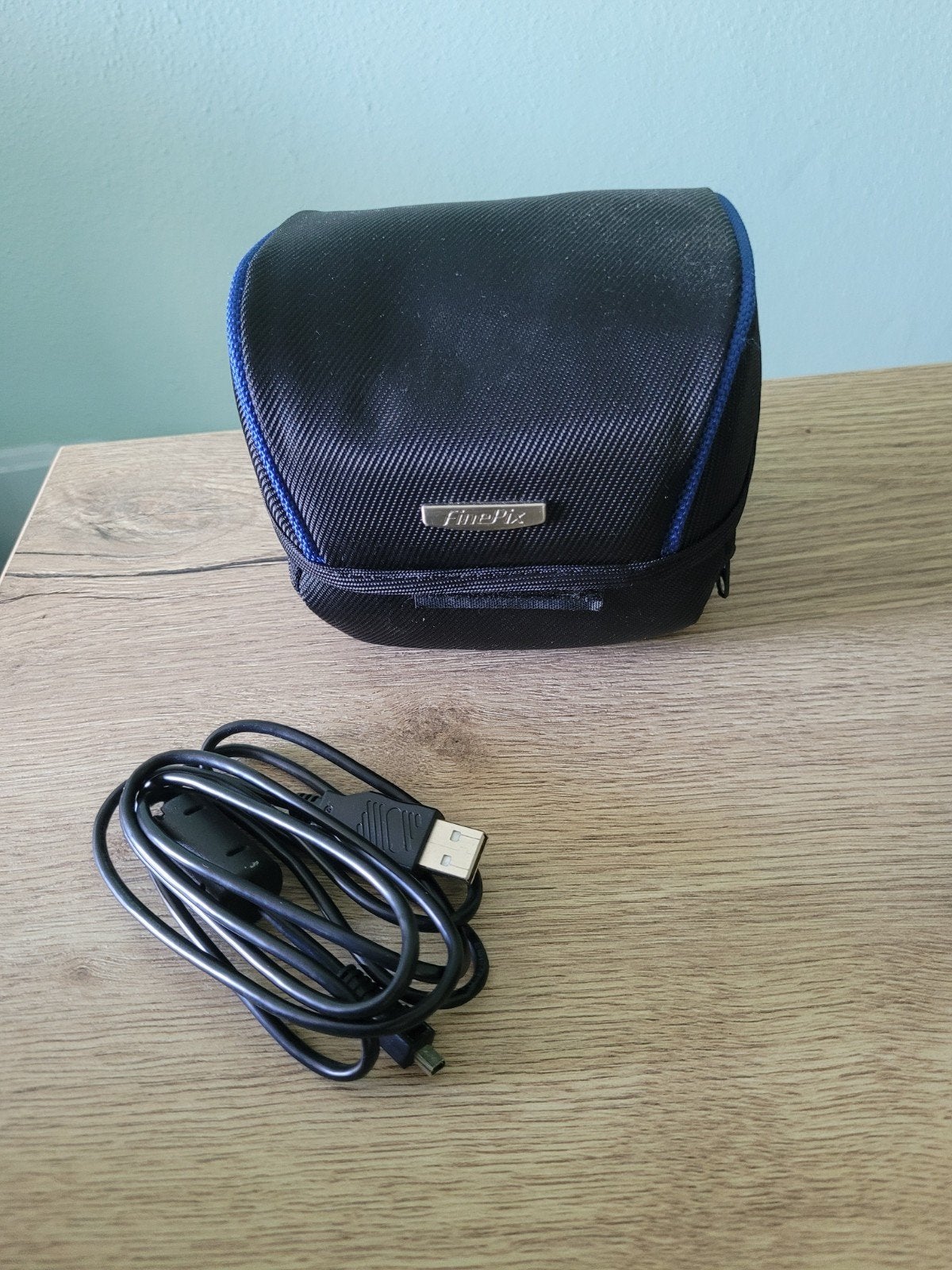 Fujifilm FinePix S8100fd Bridgecamera met tas en kabel, Ophalen, Cameratas, Zo goed als nieuw, Fujifilm