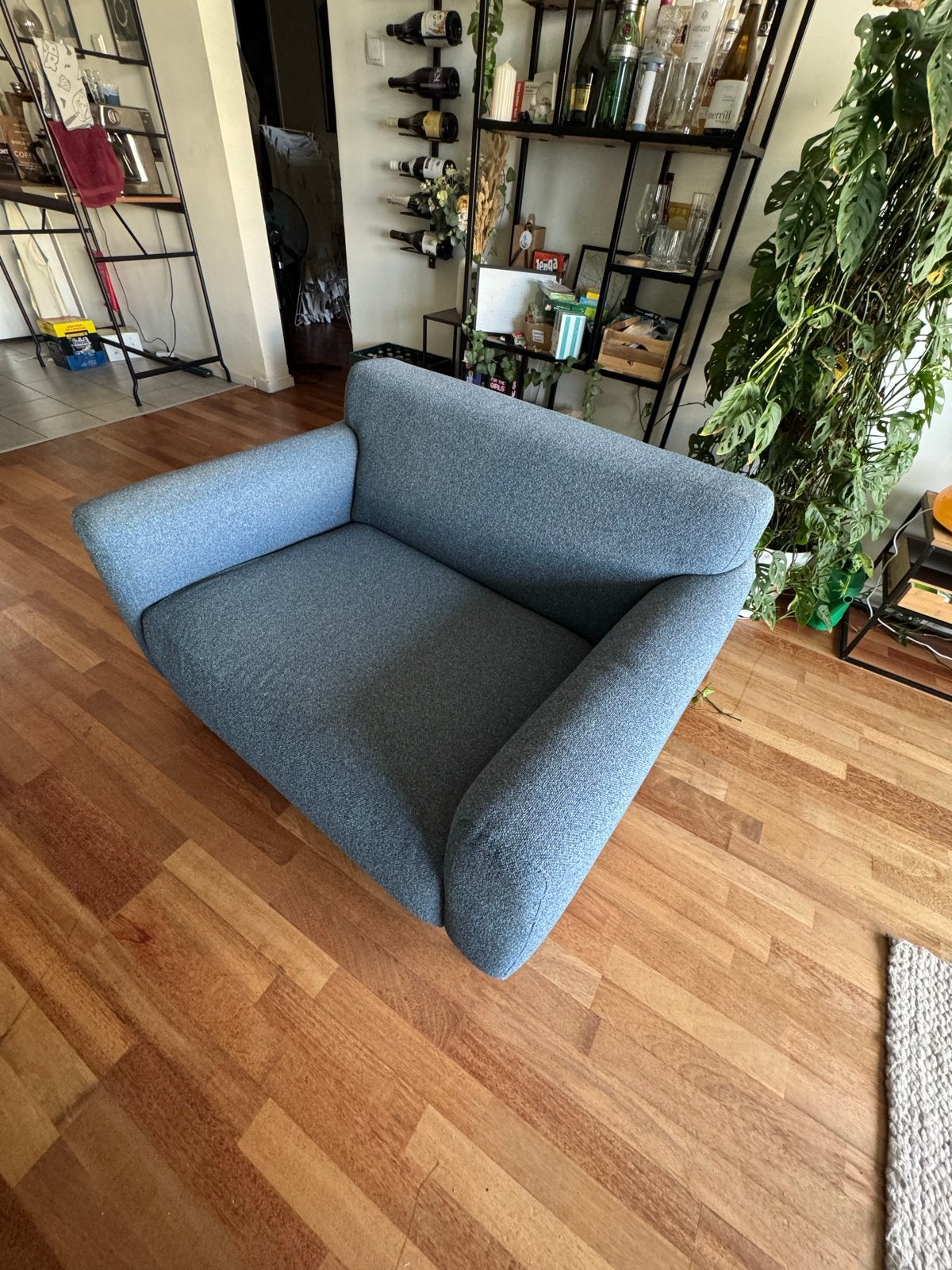 Kleine 2 persoonsbank, blauw, Ophalen, 75 tot 100 cm, Zo goed als nieuw, 100 tot 125 cm