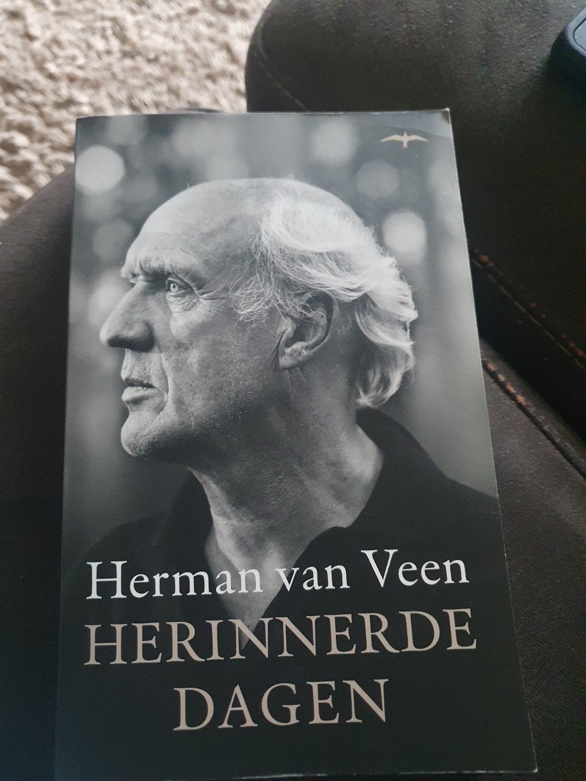 Herman van Veen - Herinnerde Dagen (Boek), Boeken, Ophalen of Verzenden, Zo goed als nieuw, Herman van Veen, Nederland
