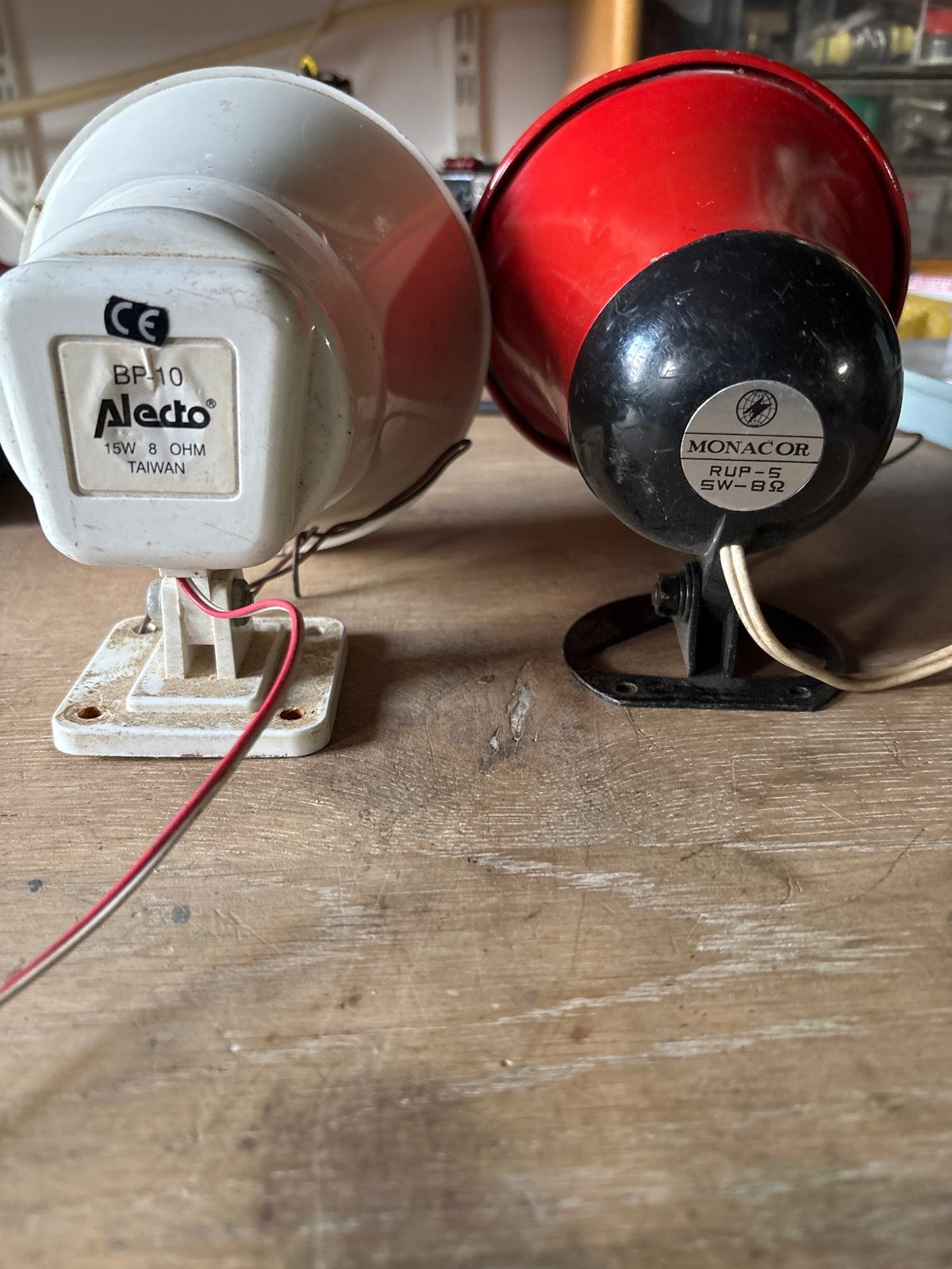Alecto BP-10 en Monacor RUP-5 SW-8Ω hoornluidsprekers, Audio, Tv en Foto, Overige merken, Gebruikt, Overige typen, Ophalen of Verzenden