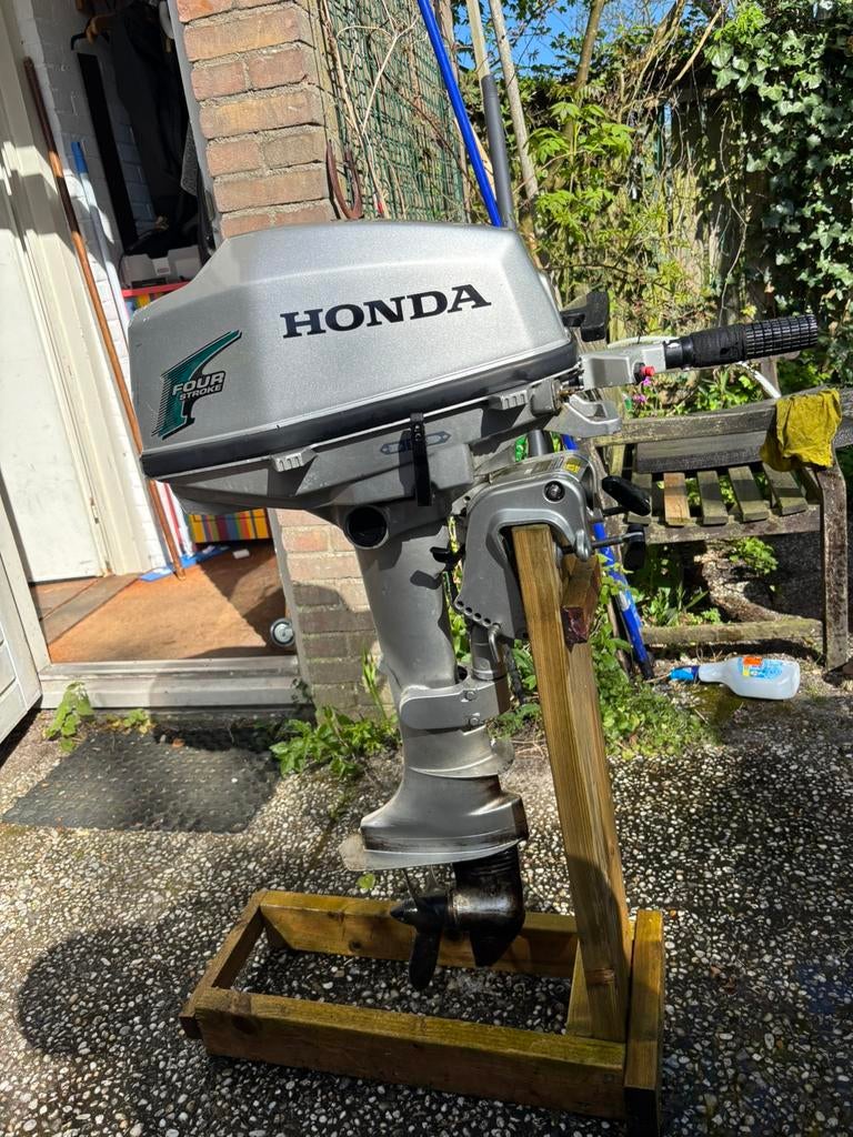 Honda 5pk 4takt, Ophalen, Zo goed als nieuw