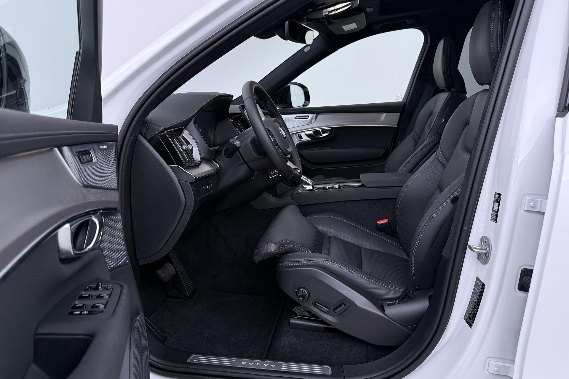 Volvo XC90 T8 Ultra Black Edition | Luchtvering | Bowers&Wil, Startonderbreker, Gebruikt, Euro 6, 4 cilinders