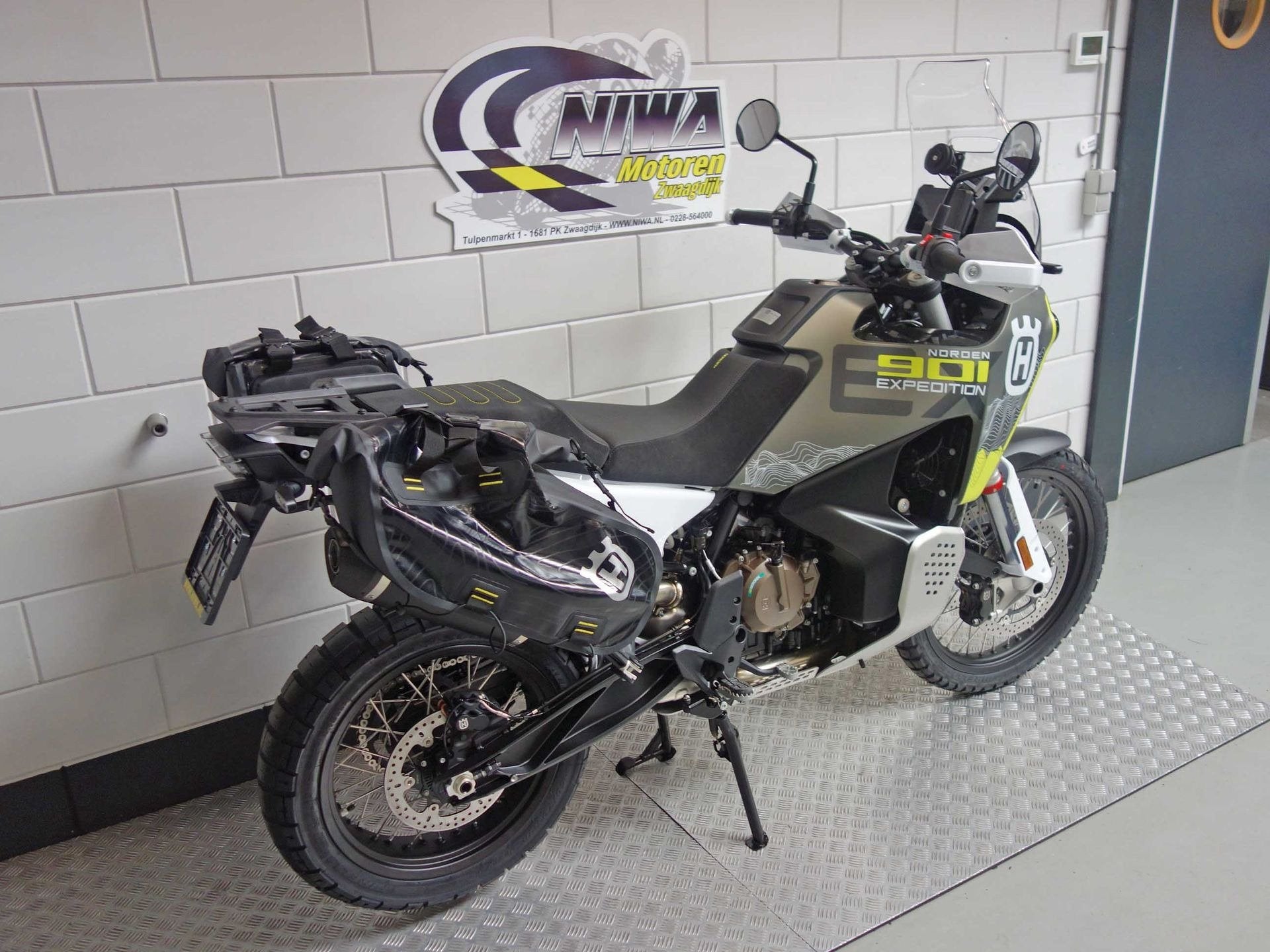 Husqvarna Norden 901, Motoren, Meer dan 35 kW, Overig, Gebruikt, Bedrijf