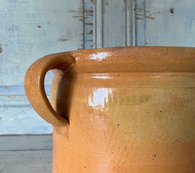 Antieke Provençaalse pot met deksel oor en schenktuit, Antiek en Kunst, Ophalen of Verzenden