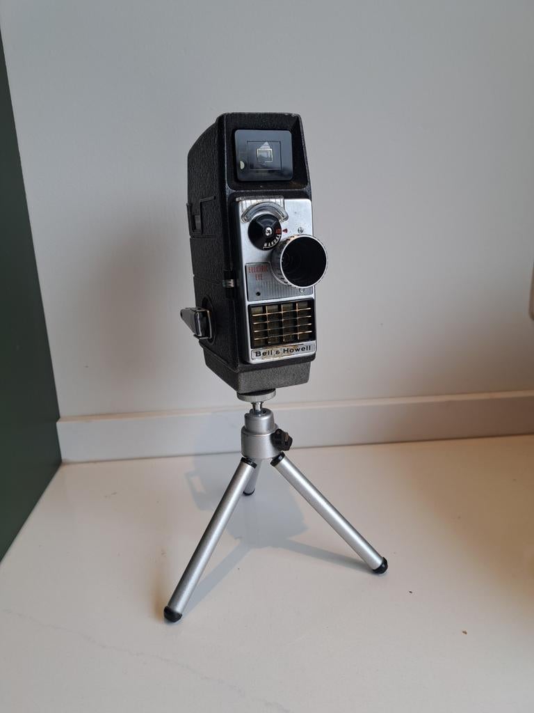 Bell & Howell 8mm filmcamera, Ophalen of Verzenden