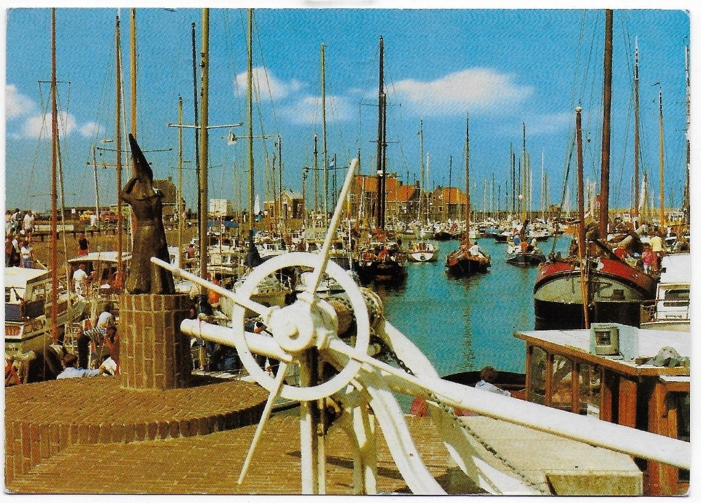 Stavoren Haven Gelopen Ansichtkaart ( B4667 ), Ophalen of Verzenden, 1980 tot heden, Gelopen