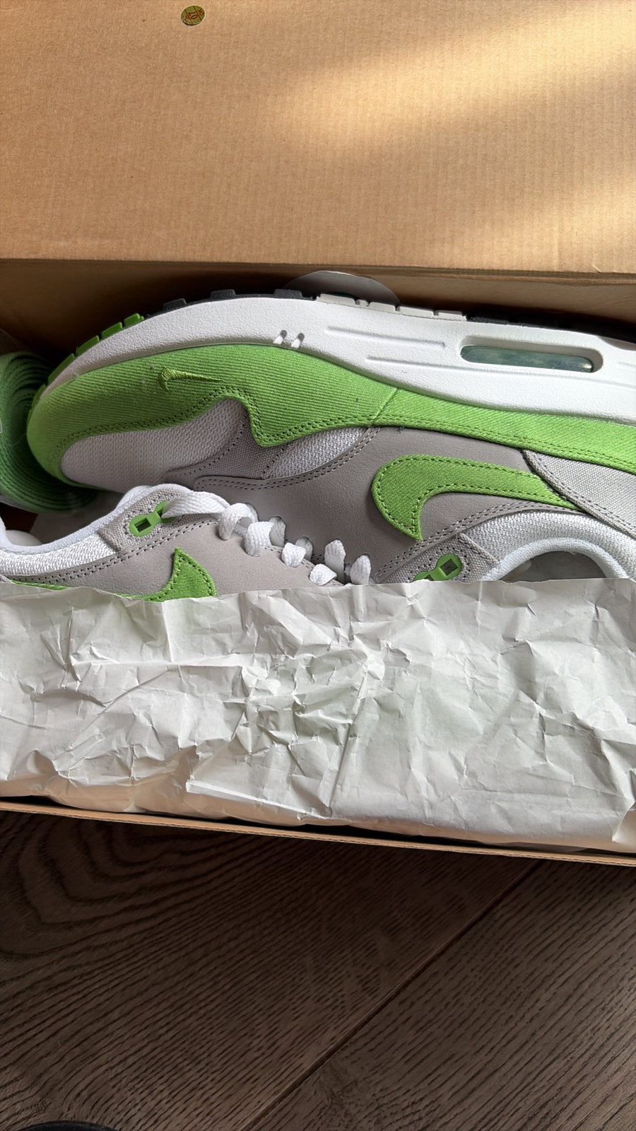 Air max 1 patta Chlorophyll mt 41, Kleding | Heren, Schoenen, Ophalen of Verzenden, Nieuw, Overige kleuren