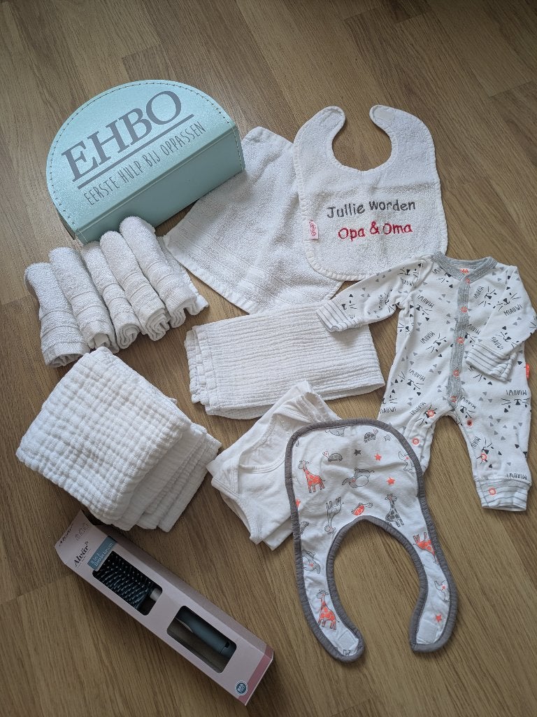 pakket babyspulletjes €8, Kinderen en Baby's, Kinderspulletjes, Ophalen, Zo goed als nieuw