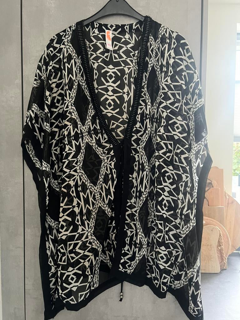 Kimono maat 36/38 zwart wit, Ophalen of Verzenden, Zo goed als nieuw, Zwart, Overige typen