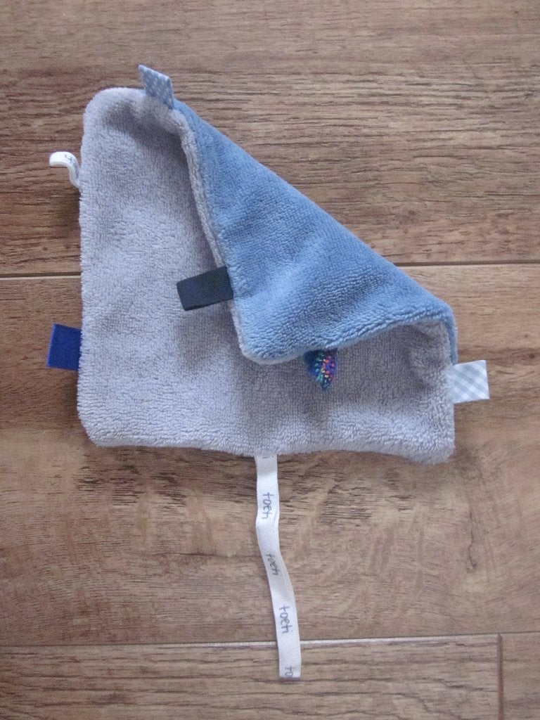 Toeti licht+blauwgrijs zacht pluche knuffel-label-speendoek, Kinderen en Baby's, Speelgoed | Knuffels en Pluche, Overige merken