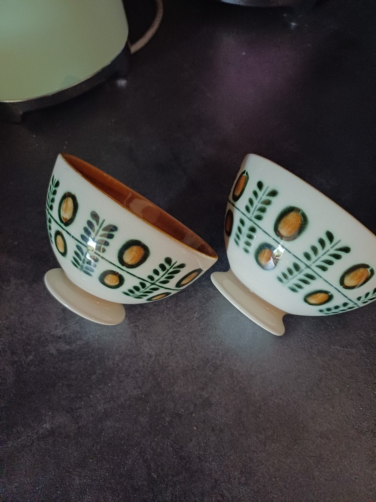 Mooie Spoelkommen van Boch decor Noix, Verzenden
