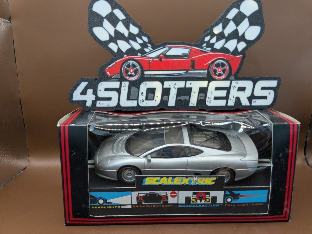 Scalextric Jaguar XJ220 Silver Road Car, Ophalen of Verzenden, Nieuw, Elektrisch, Overige merken