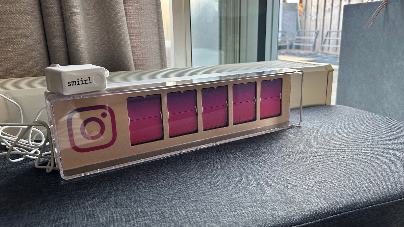 Smiirl Instagram teller - Nieuwstaat, Kunststof, Ophalen of Verzenden, Zo goed als nieuw, Modern