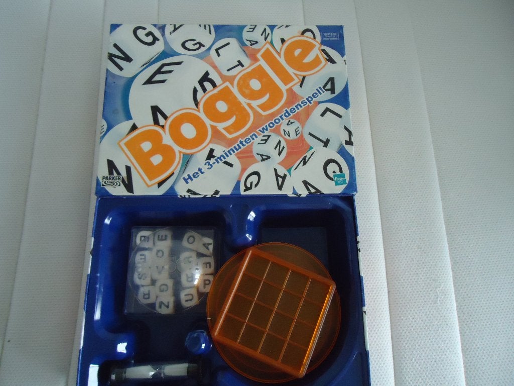 Boggle   2 versies, Ophalen of Verzenden, Gebruikt