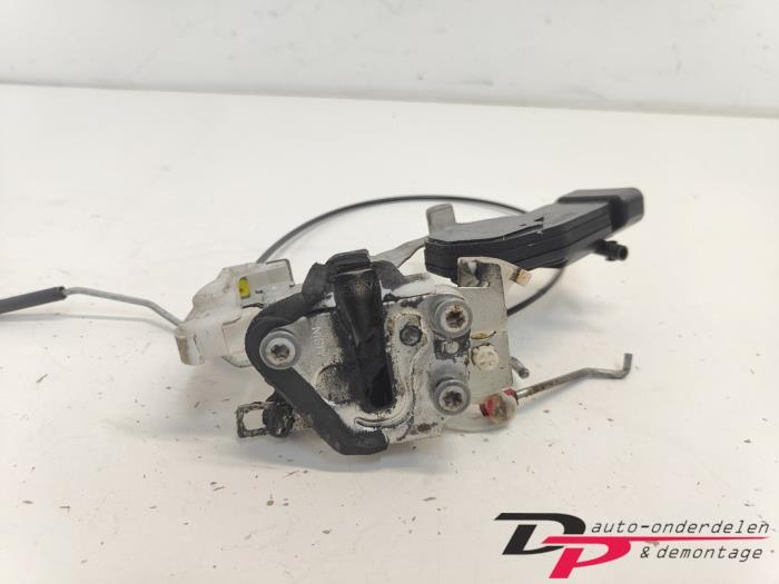 Deurslot Mechaniek 2Deurs links van een Peugeot 107, Gebruikt, -, -, Ophalen of Verzenden