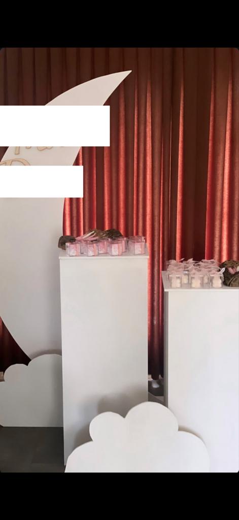 TE KOOP! Feestartikelen en decoratie backdrop maan geboorte, Ophalen of Verzenden, Zo goed als nieuw, Versiering, Geboorte of Huwelijk