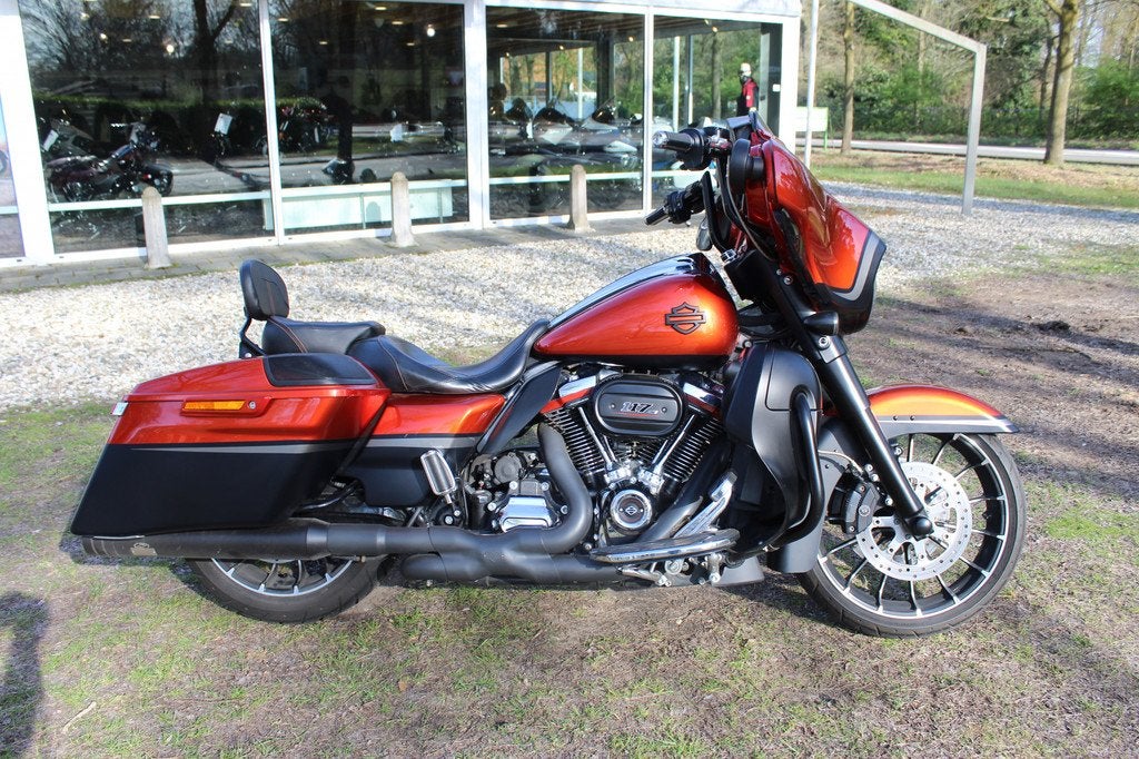 Harley-Davidson Street Glide FLH-X SE Street-Glide CVO, Chopper, Bedrijf, 1923 cc, Meer dan 35 kW