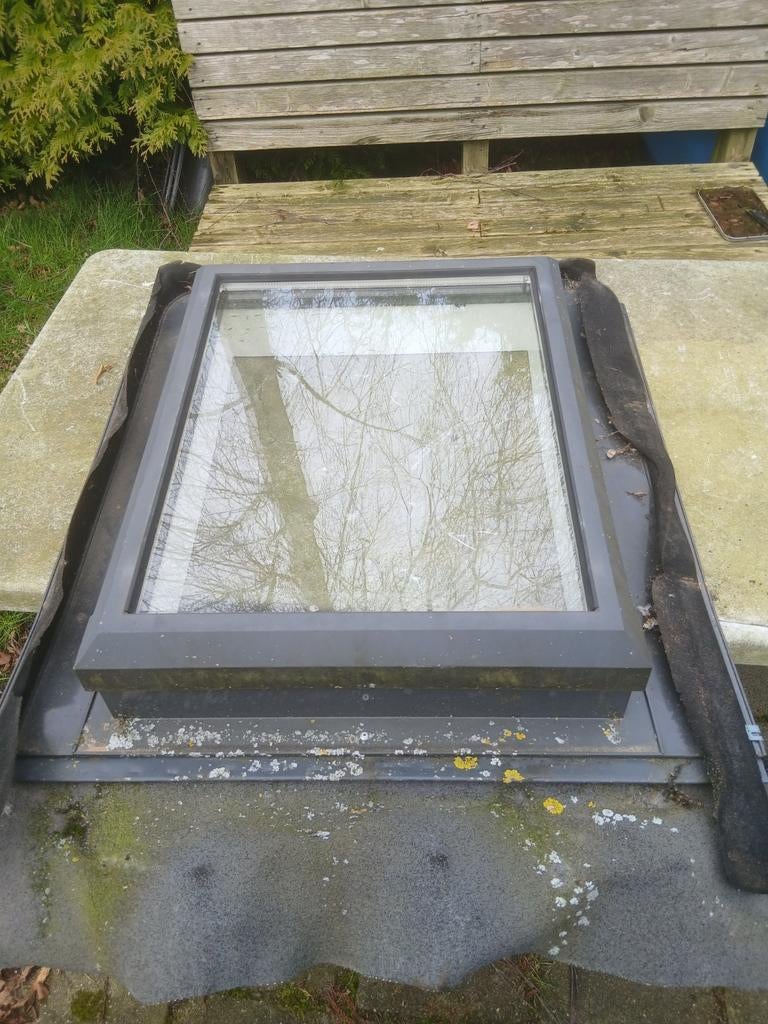 Ubbink dakraam - Gebruikt, goede staat, Doe-het-zelf en Verbouw, Glas en Ramen, Ophalen, Gebruikt, 80 tot 120 cm, 80 tot 120 cm