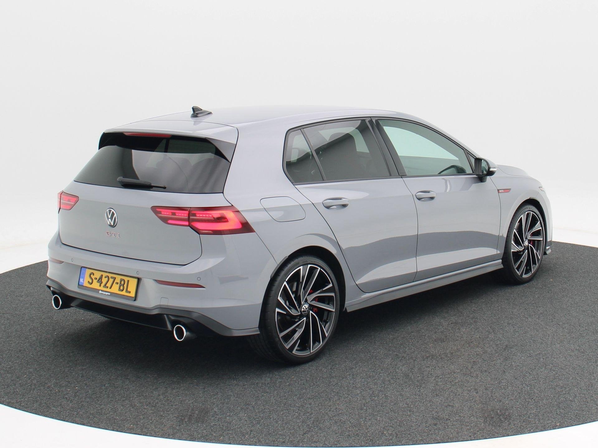 Volkswagen Golf 2.0 TSi GTi 245 Pk Automaat | Harman Kardon, 730 kg, Euro 6, 4 cilinders, 1984 cc