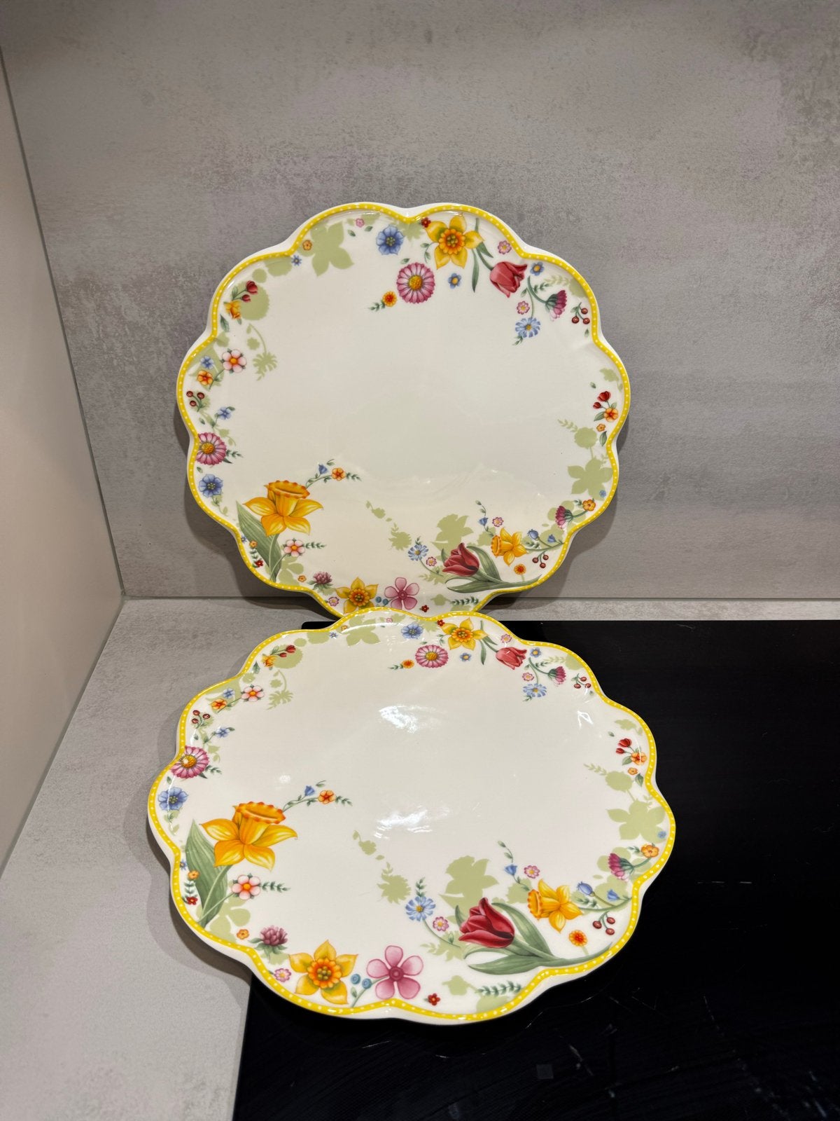 Villeroy & Boch Spring Awakening taartbord 33 cm, Villeroy & Boch, Ophalen of Verzenden, Zo goed als nieuw, Bord(en)