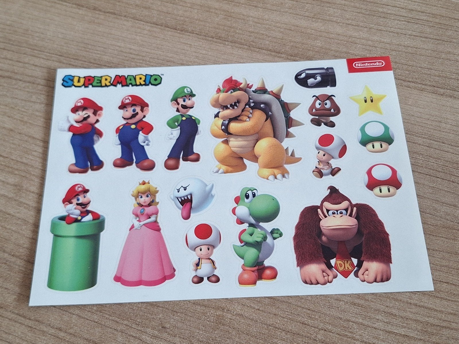 Officiële Nintendo Super Mario Promo Stickervel, Ophalen of Verzenden, Nieuw, Meerdere stickers