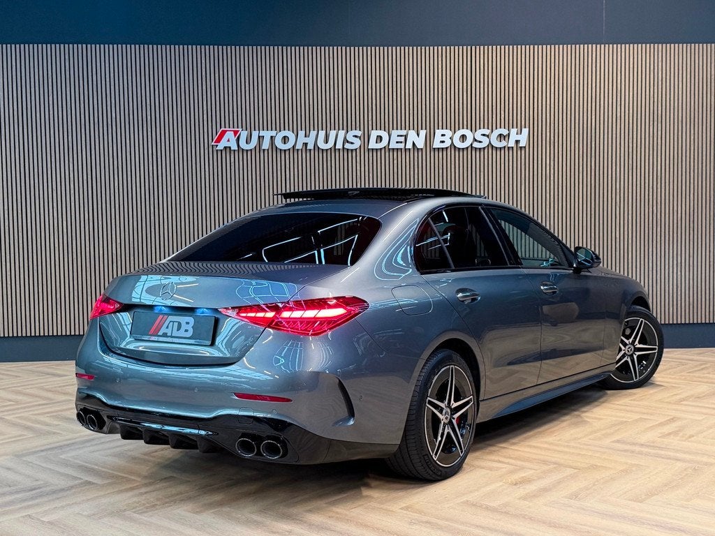 Mercedes-Benz C-klasse 300 e AMG Line 313PK Pano - Burmester, Auto's, Mercedes-Benz, Automaat, 4 cilinders, 167 km/l, Bedrijf