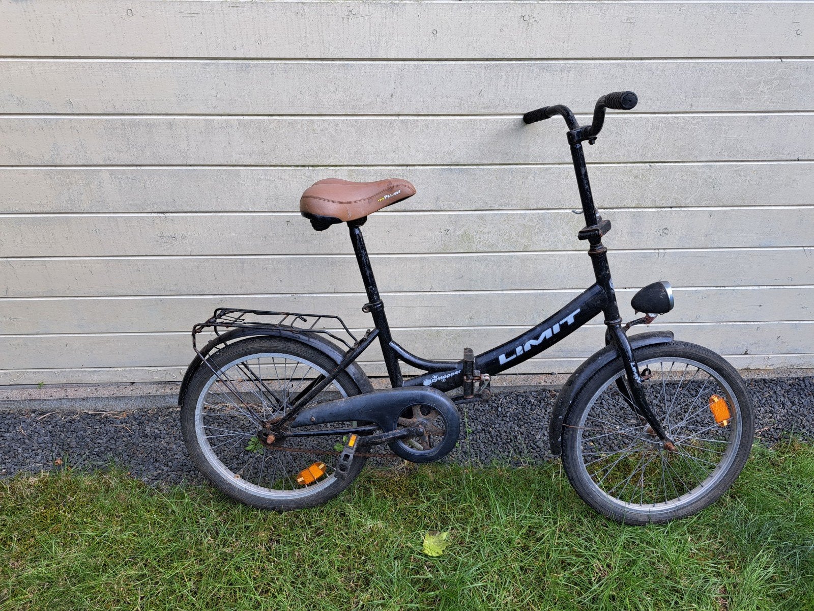 Limit vouwfiets

limit city hopper vouwfiets 20 inch

vouwfi, Fietsen en Brommers, Fietsen | Vouwfietsen, Ophalen, Gebruikt, Totaal opvouwbaar