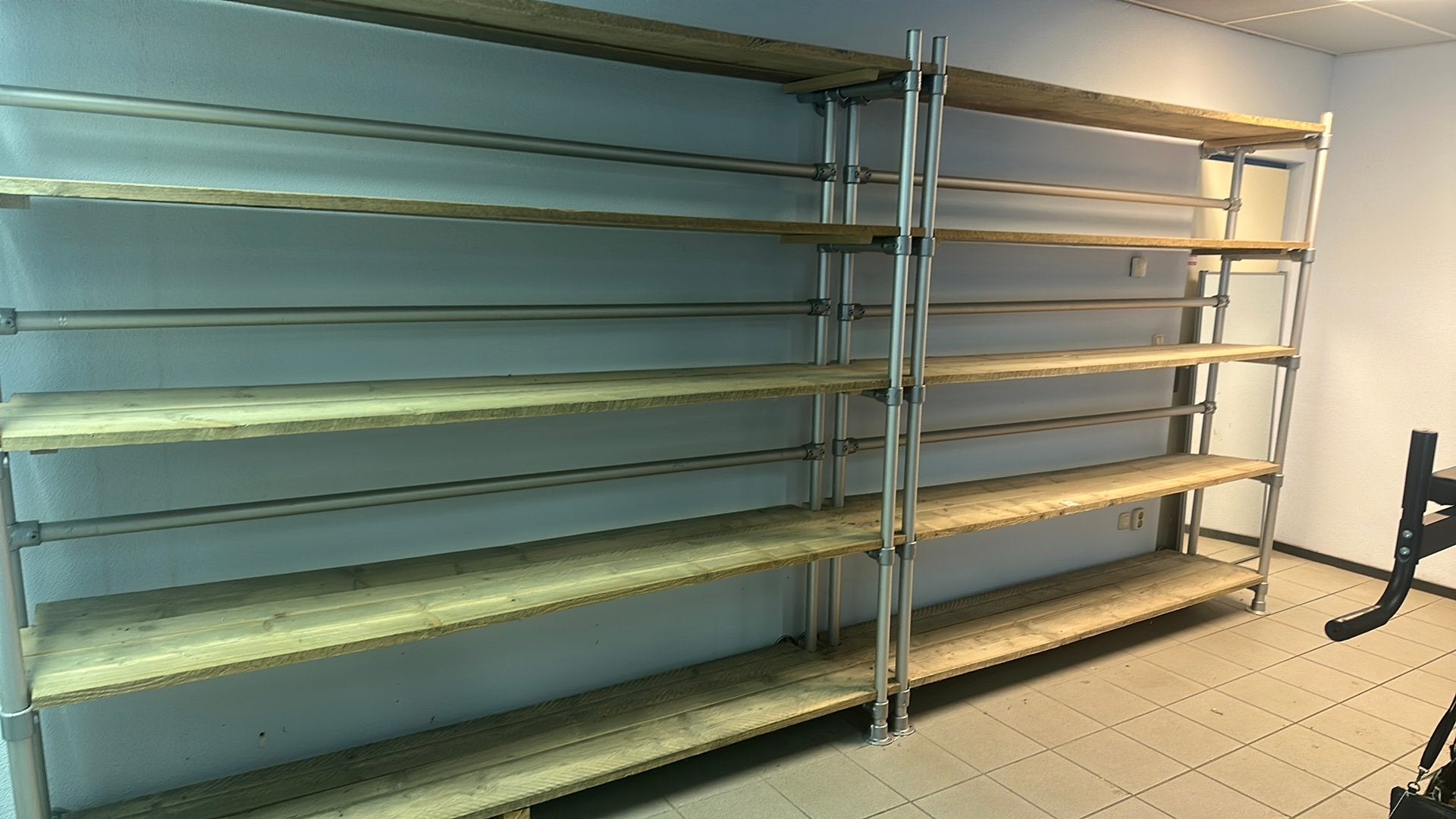 Steigerhout kasten stelling, Ophalen, Gebruikt