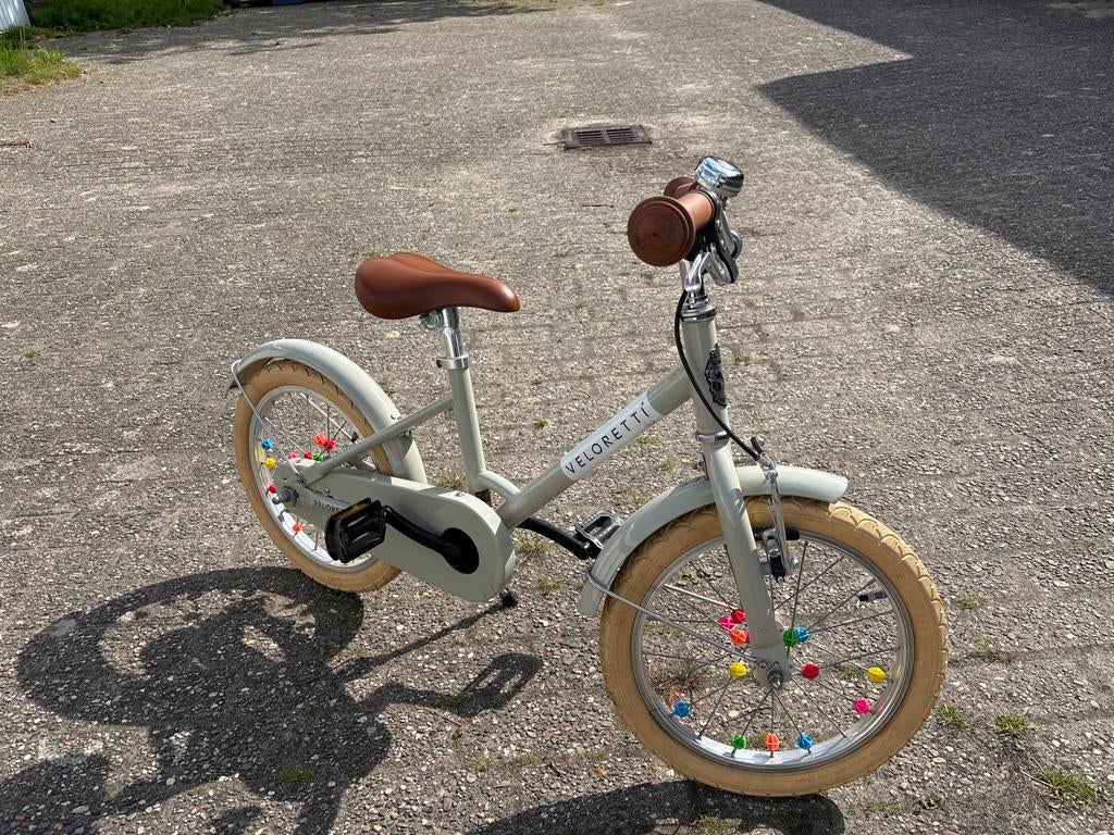 Veloretti Kinderfiets 16 inch, Fietsen en Brommers, Fietsen | Kinderfietsjes, Gebruikt, 16 tot 20 inch, Velgrem, Ophalen