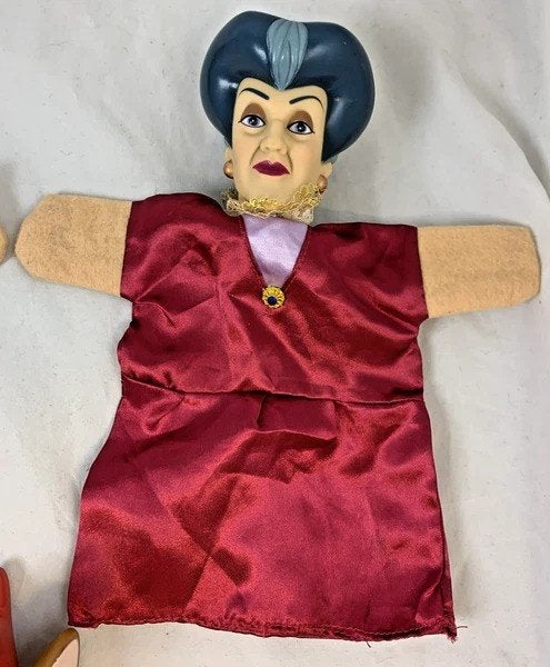 Disney Assepoester Handpoppen Set 6 Figuren AH poppenkast, Coolsingel 104, 3011 AG Rotterdam, Netherlands, Assepoester of Belle