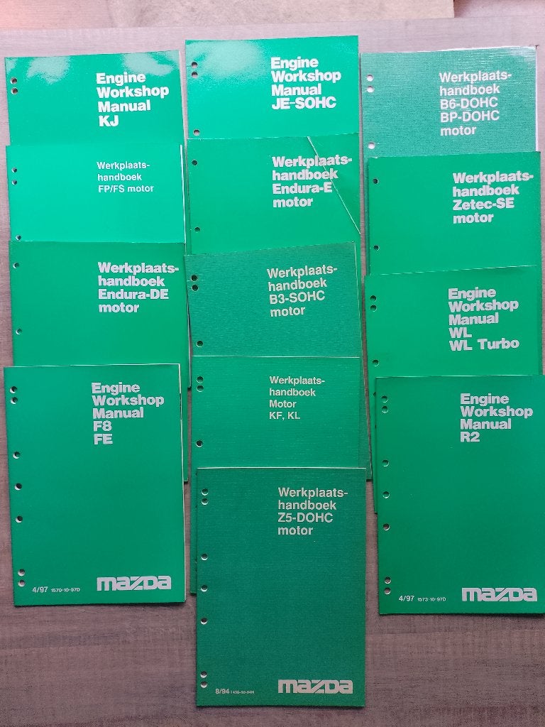 Mazda dealer werkplaats boeken motoren jaren 80 - 90, Boeken, Ophalen of Verzenden, Gelezen, Mazda