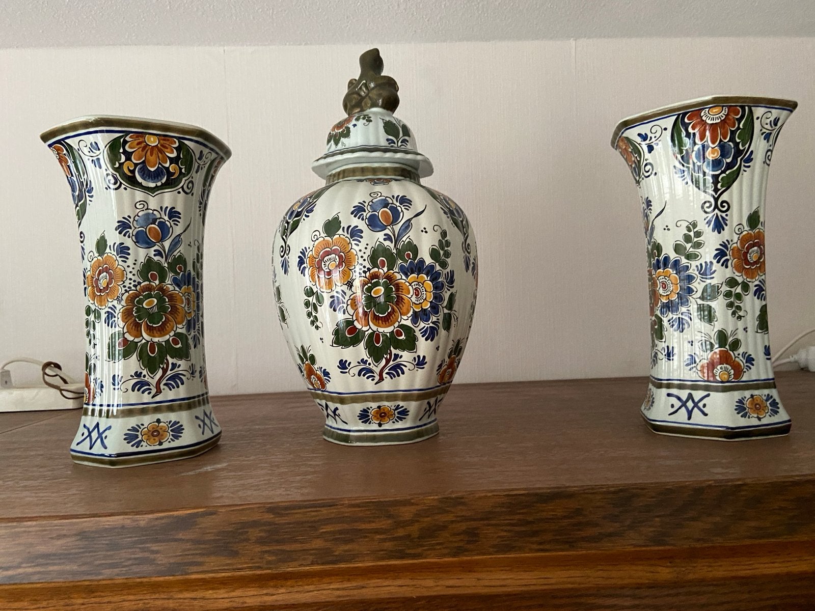 Prachtig Delfts polychroom Holland Handwerk vazen set, Antiek en Kunst, Ophalen