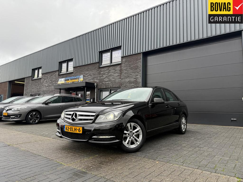Mercedes-Benz C-Klasse 180 Business Class Avantgarde | 1E EI, Euro 5, Achterwielaandrijving, Zwart, Leder en Stof